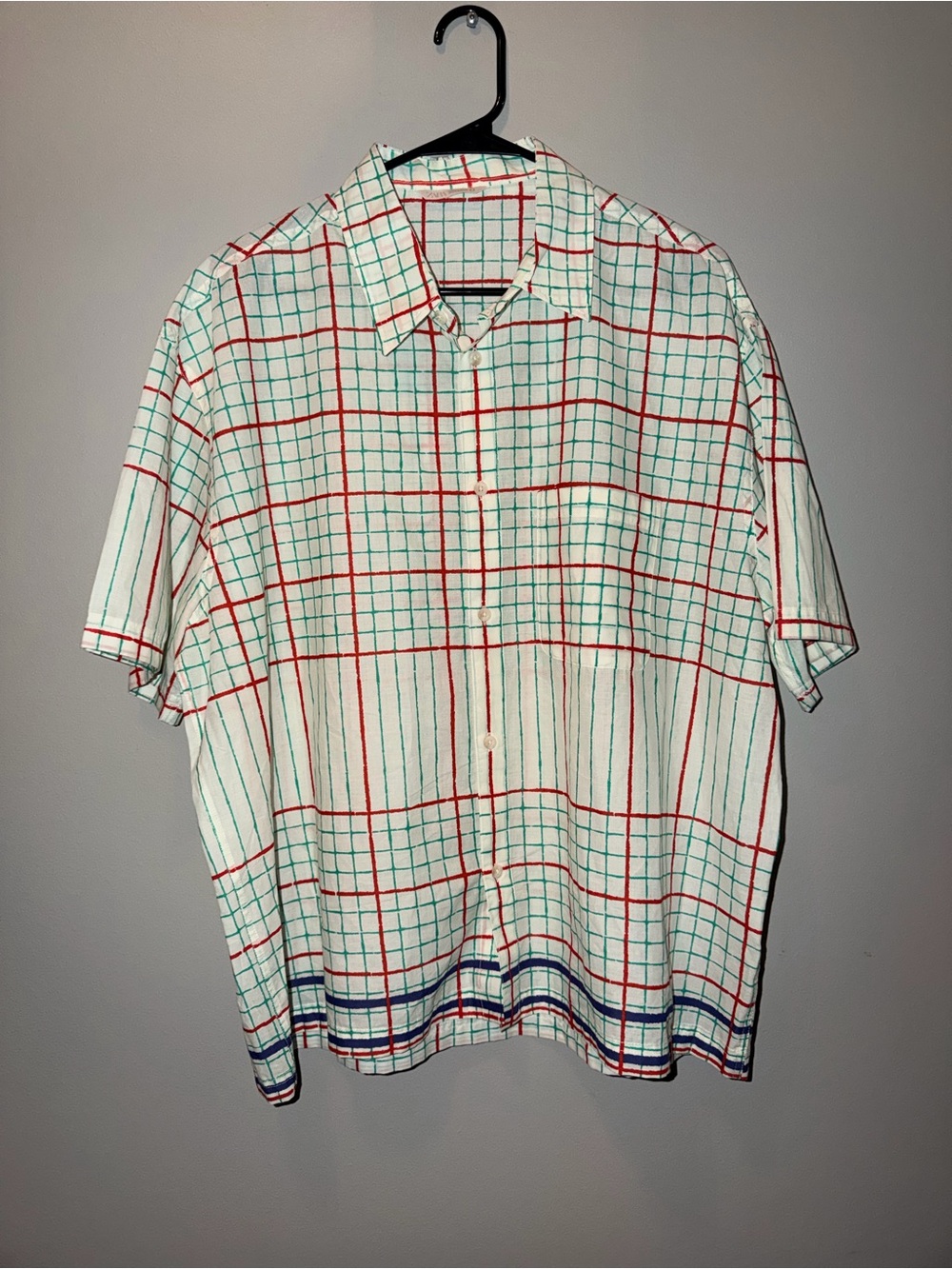 Zara White Short-Sleeve Button-Up Shirt with Red and Green Grid